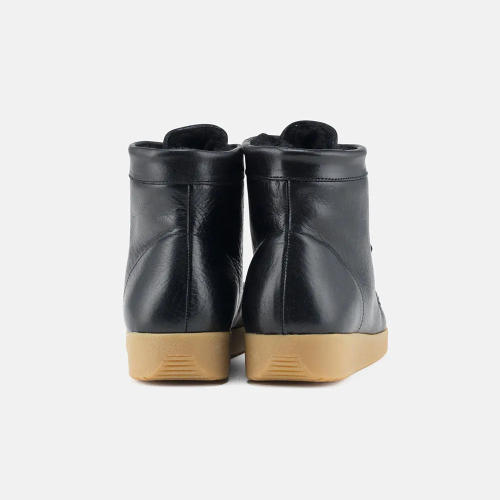 Asta Pull Up Leather - Gum Sole CF with Wool Lining